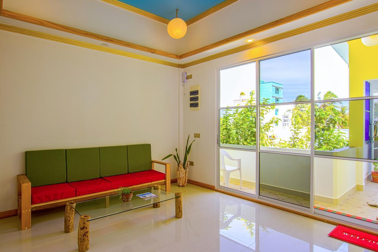 Select Village Maafushi Buitenkant foto