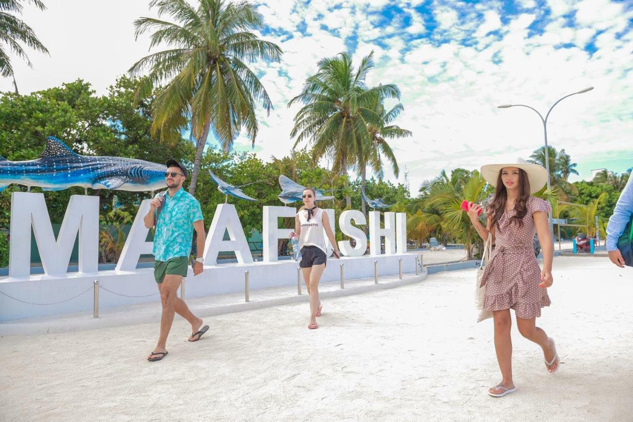 Select Village Maafushi Buitenkant foto